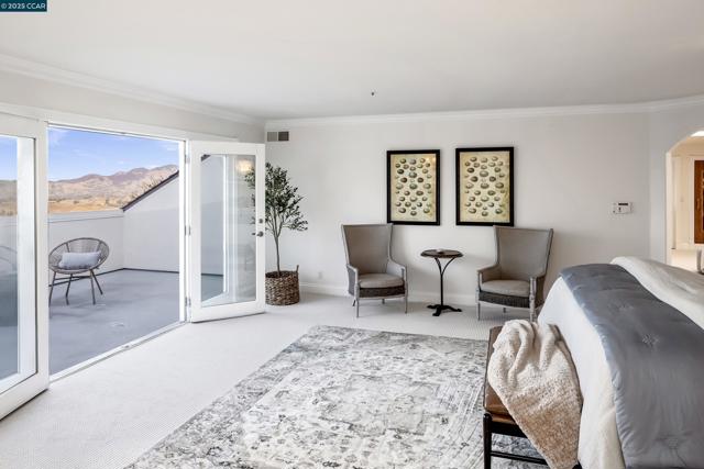 75 Donald Drive, Orinda CA: https://media.crmls.org/mediaz/836bb7bb-debd-4dff-8292-70708ab9b976.jpg