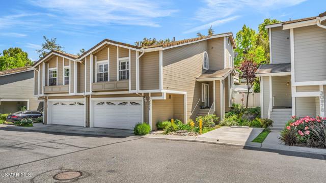 30972 Minute Man Way, Westlake Village CA: https://media.crmls.org/mediaz/836c14d8-b302-4ecf-bd95-f9fe1c2f22a5.jpg