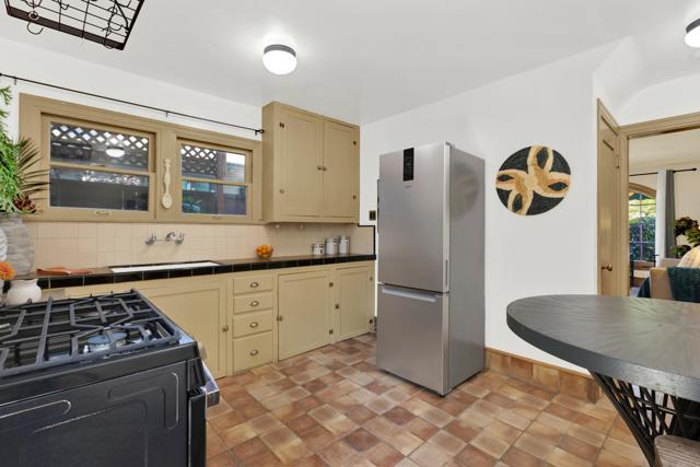 1012 29th Street, San Diego, California 92102, ,Residential Income,For Sale,29th Street,PTP2404593