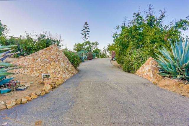 Image 42 of 73 For 12471 Mirar De Valle Road