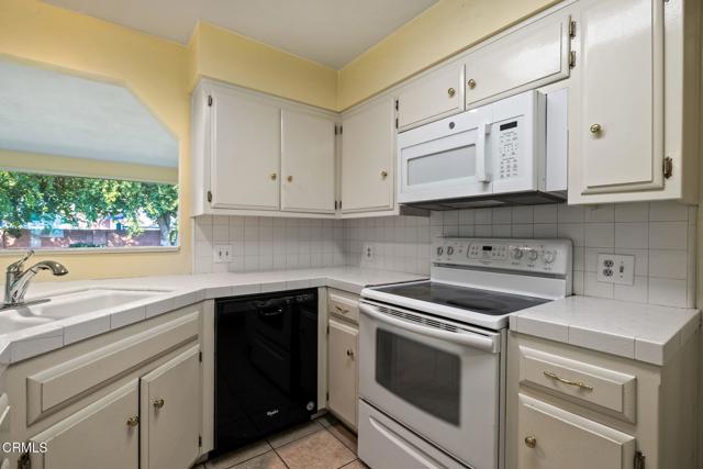 Detail Gallery Image 23 of 59 For 5808 Indian Wells Ave, Bakersfield,  CA 93309 - 2 Beds | 2 Baths