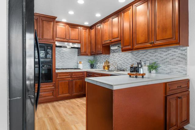 2834 Casa De Vida Drive, Aptos CA: https://media.crmls.org/mediaz/8370bb4d-6402-484e-8fa4-108082130ea1.jpg