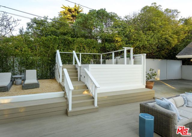 2311 Finney Street, Summerland CA: https://media.crmls.org/mediaz/8371452d-c6ad-4eb8-9f29-105a16819c1e.jpg