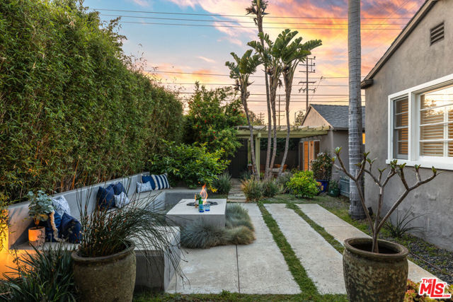 1741 Pier Avenue, Santa Monica CA: https://media.crmls.org/mediaz/8371b14a-fd21-4984-aca8-e07be34646ed.jpg