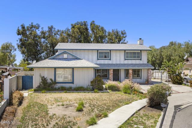 2575 Gayle Place, Simi Valley CA: https://media.crmls.org/mediaz/8372822c-a8a3-4a14-9233-930888019d4e.jpg
