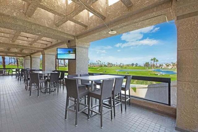 105 Brandigo Circle, Palm Desert CA: https://media.crmls.org/mediaz/8372dec0-6c94-4fd0-8e2a-2ca349ddc88e.jpg