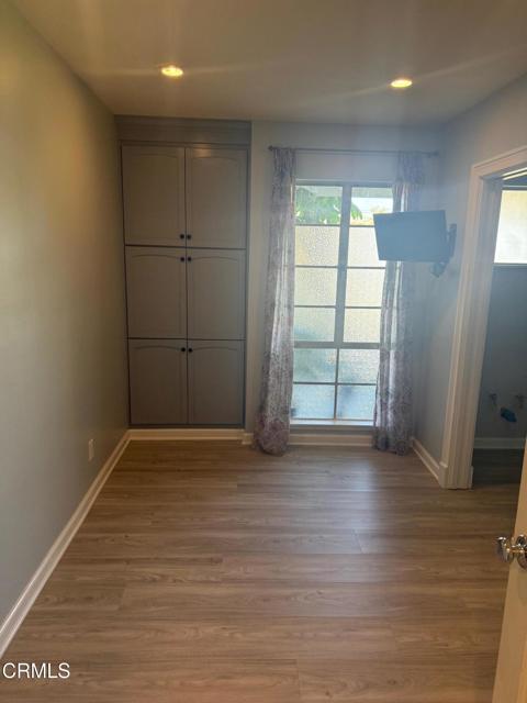 Detail Gallery Image 4 of 32 For 4982 Lafayette St, Ventura,  CA 93003 - 4 Beds | 2/1 Baths