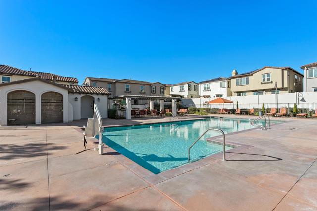 Detail Gallery Image 40 of 48 For 4192 Camino Campana, Oceanside,  CA 92057 - 4 Beds | 3 Baths