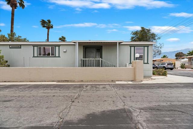 14777 Palm Drive, Spc 69, Desert Hot Springs CA: https://media.crmls.org/mediaz/8374fbd2-79e5-4bfb-81eb-7f8e7aa0c343.jpg