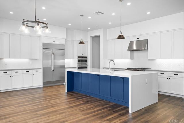 1203 Stonemark Place, Vista CA: https://media.crmls.org/mediaz/8375d4c6-f639-4fc7-8111-9b4a9aa00c6b.jpg
