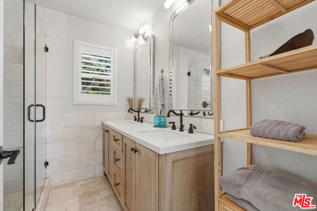 7022 Lofty Grove Drive, Rancho Palos Verdes, California 90275, 3 Bedrooms Bedrooms, ,2 BathroomsBathrooms,Residential,For Sale,Lofty Grove,26777747