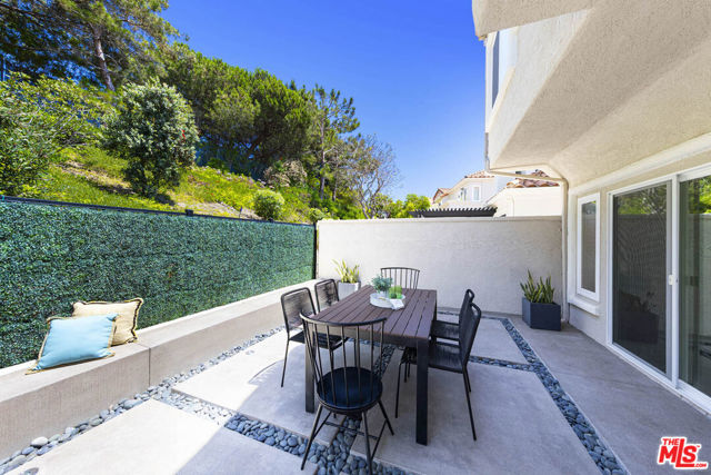 28 Saint Kitts, Dana Point CA: https://media.crmls.org/mediaz/8377edd6-38cd-4409-9984-ce3d256e1b6a.jpg