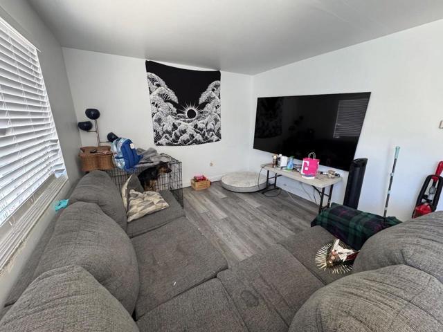 1672 E San Fernando Street, San Jose CA: https://media.crmls.org/mediaz/8377f584-bb91-4172-b5ac-7252737cfa86.jpg