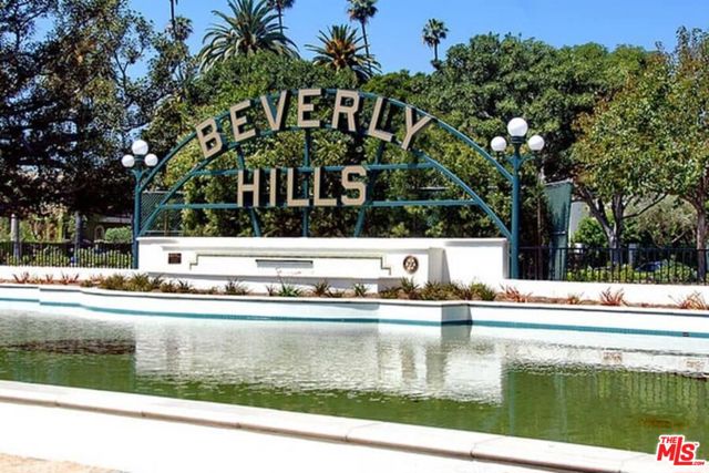 605 Trenton Drive, Beverly Hills, California 90210, 4 Bedrooms Bedrooms, ,5 BathroomsBathrooms,Single Family Residence,For Sale,Trenton,24351257
