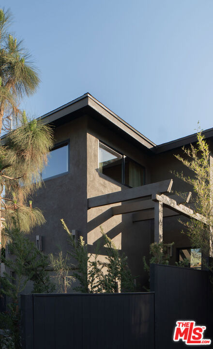 710 Amador Street, Los Angeles CA: https://media.crmls.org/mediaz/837aae54-8445-49c4-88f3-875c716d865b.jpg