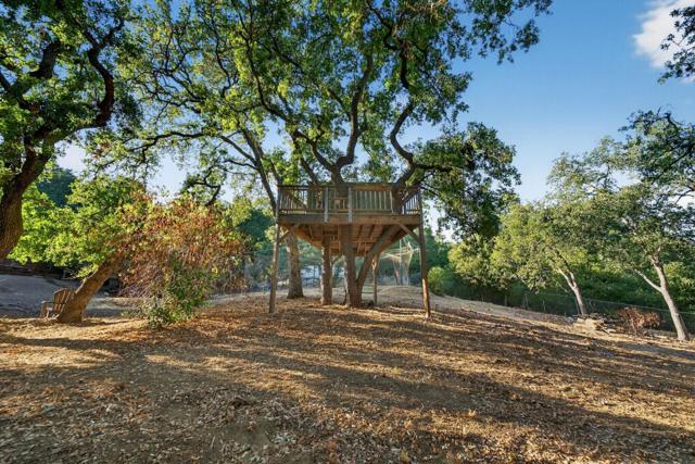 15098 Elm, Monte Sereno CA: https://media.crmls.org/mediaz/837c3461-7b9a-4615-8525-46c0b381b7e6.jpg