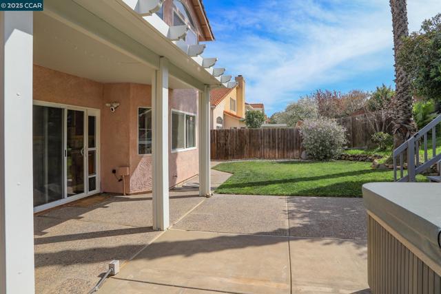 1728 Peachwillow St, Pittsburg CA: https://media.crmls.org/mediaz/837d6caf-a6ae-4038-b98f-bbbcd4a60ebc.jpg