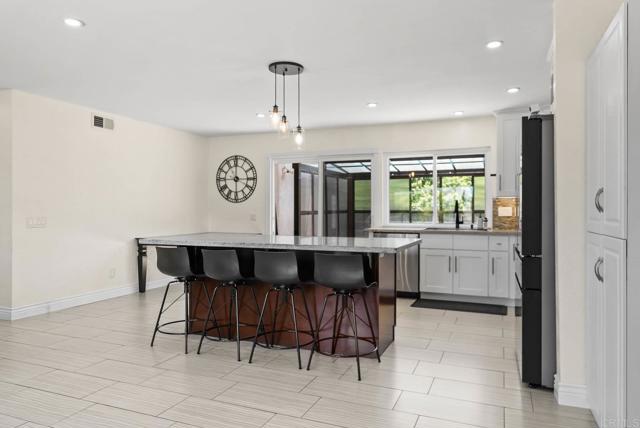 7971 Jade Coast Road, San Diego CA: https://media.crmls.org/mediaz/837d70b3-f24d-4027-872d-5baa65bdee00.jpg