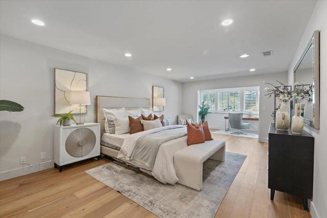 17095 Summit Way, Los Gatos CA: https://media.crmls.org/mediaz/837e70fc-9acb-49ef-8d67-35a420748507.jpg