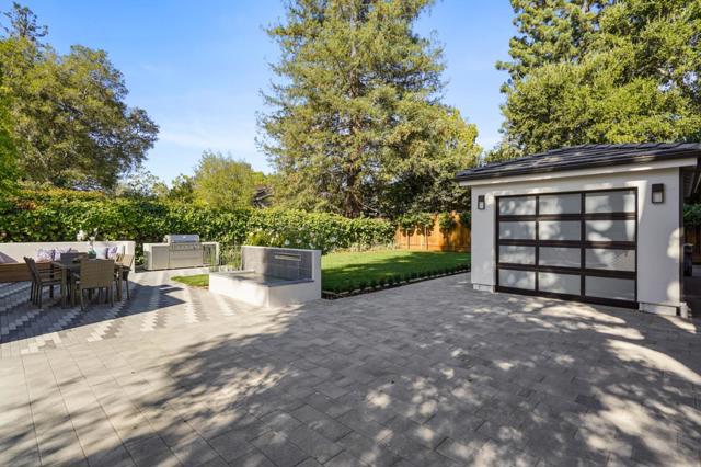 Image 43 of 46 For 543 Tennyson Avenue