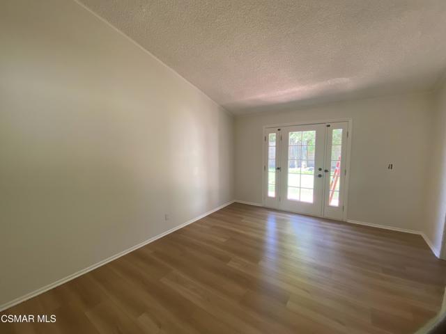 5313 Diane Street, Simi Valley CA: https://media.crmls.org/mediaz/837fb137-2a8f-4390-9bbb-889282ee87db.jpg