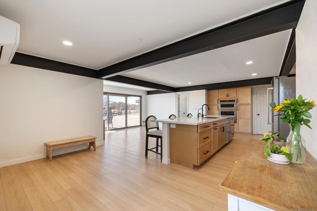 MLS #250043179SD image #16