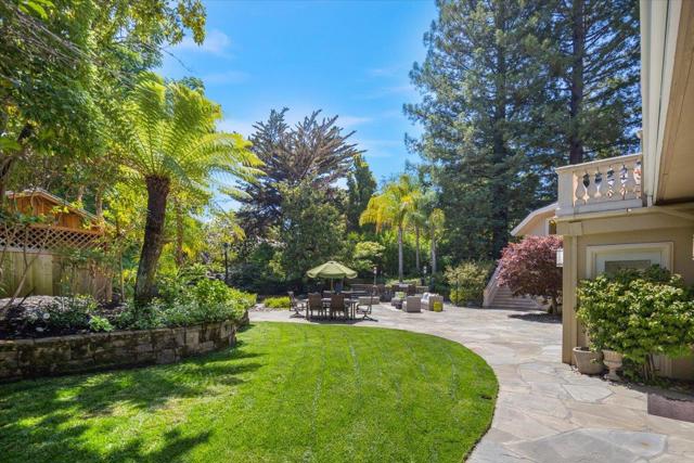 801 Eucalyptus Avenue, Hillsborough CA: https://media.crmls.org/mediaz/8380539d-cfbf-4c6a-ae0b-4f5c497bd552.jpg