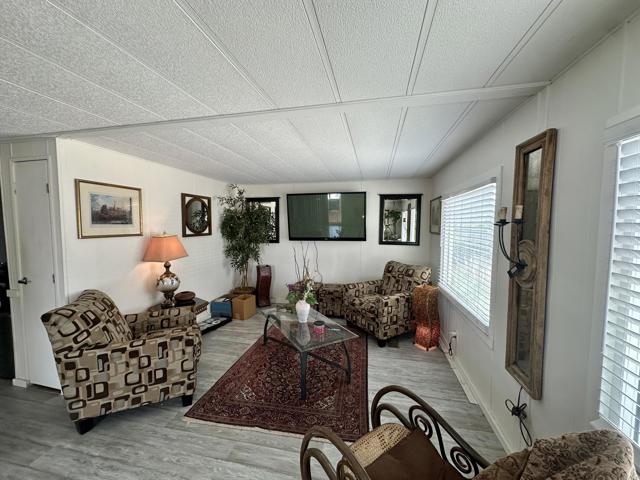 32660 Bloomfield Avenue, Thousand Palms CA: https://media.crmls.org/mediaz/8382faf3-aa86-4e71-a1bf-7f4f5311734b.jpg