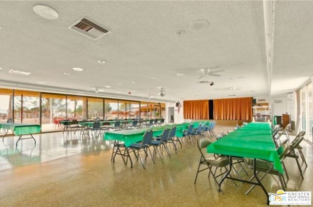 69490 Parkside Drive, Desert Hot Springs CA: https://media.crmls.org/mediaz/8383b0f1-7b57-45ac-8df7-69cedf7fe2e4.jpg