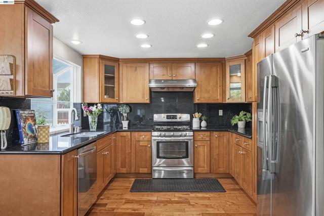 Image 21 of 60 For 280 Summerford Cir