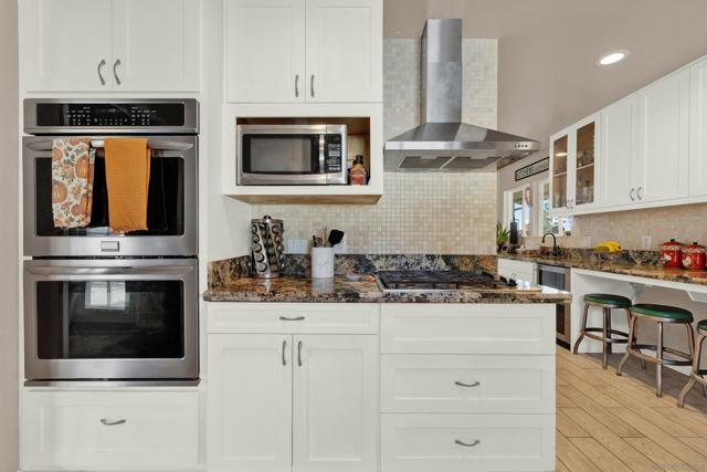 1945 Wedgemere Road, El Cajon CA: https://media.crmls.org/mediaz/83869383-7c24-4734-9994-520b8ac9cf58.jpg
