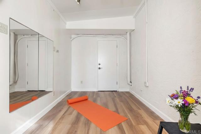 Detail Gallery Image 20 of 28 For 2072 Wandering Rd, Encinitas,  CA 92024 - 4 Beds | 2/1 Baths