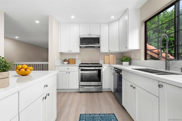 7890 Mission Vista, San Diego CA: https://media.crmls.org/mediaz/838741cb-24ee-44c8-b65c-ab90f9ea5865.jpg