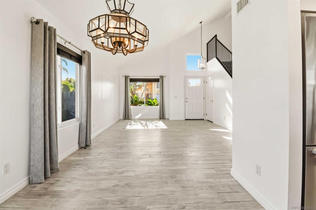 13170 Entreken Ave - photo 11