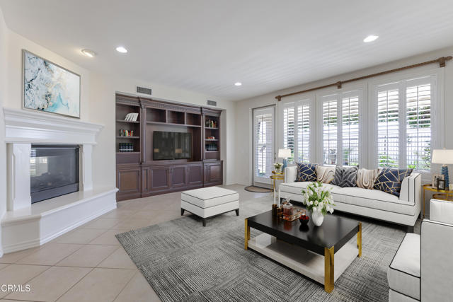 3911 Lilac Canyon Lane, Altadena CA: https://media.crmls.org/mediaz/8388a5fc-0743-42c7-915c-ded8abad8085.jpg