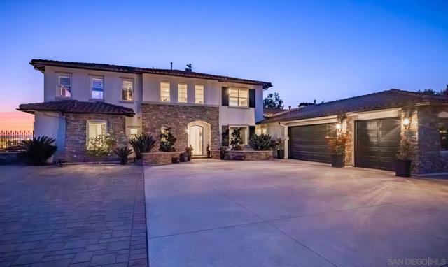 1210 Clos Duval, Bonsall CA: https://media.crmls.org/mediaz/8389ee7a-9dcc-4304-8325-cd99bd10e8d0.jpg