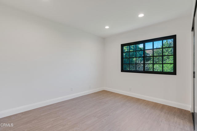 Detail Gallery Image 39 of 49 For 1093 Evenstar Ave, Westlake Village,  CA 91361 - 5 Beds | 2/1 Baths