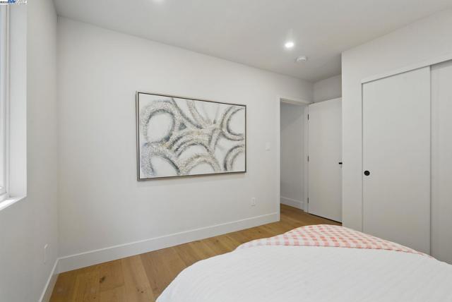 175 N Frances St, Sunnyvale CA: https://media.crmls.org/mediaz/838a89d6-fd58-4bb8-8f7b-0bd3755935a0.jpg