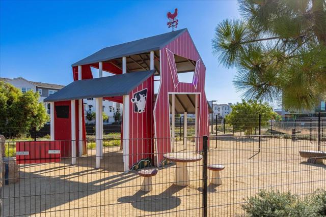 1603 Canal Street, Milpitas CA: https://media.crmls.org/mediaz/838ad916-9f0f-4c23-bb34-ddd4beba9188.jpg
