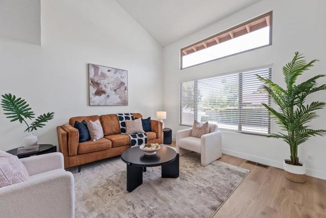 751 7th Avenue, Santa Cruz CA: https://media.crmls.org/mediaz/838b03bd-98ab-46fa-ad6c-728373f101f9.jpg