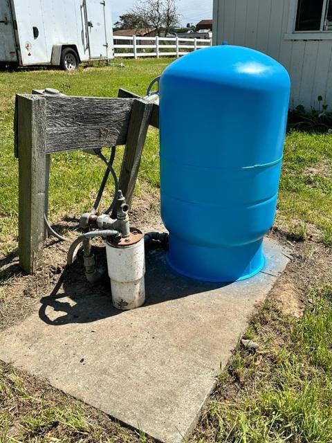 15570 Del Monte Farms Road, Castroville CA: https://media.crmls.org/mediaz/838b94c4-2a60-4252-a7ca-3a557b525a95.jpg