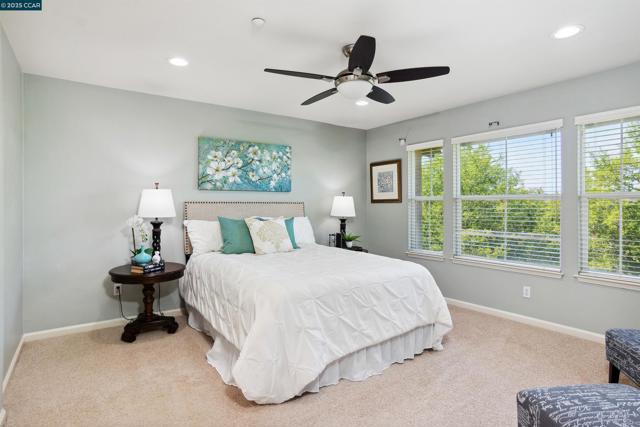 2073 Watermill Rd, San Ramon CA: https://media.crmls.org/mediaz/838d1397-0742-4677-855b-df53beef581f.jpg