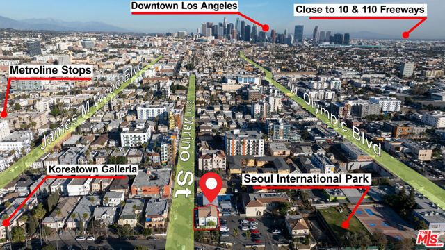 3166 San Marino Street, Los Angeles CA: https://media.crmls.org/mediaz/838e85e0-7d49-4ec7-9d5a-470569c56a4c.jpg
