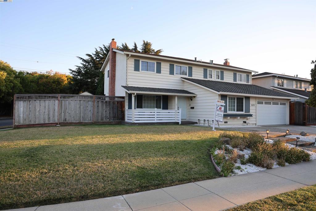 1019 Lenor Way