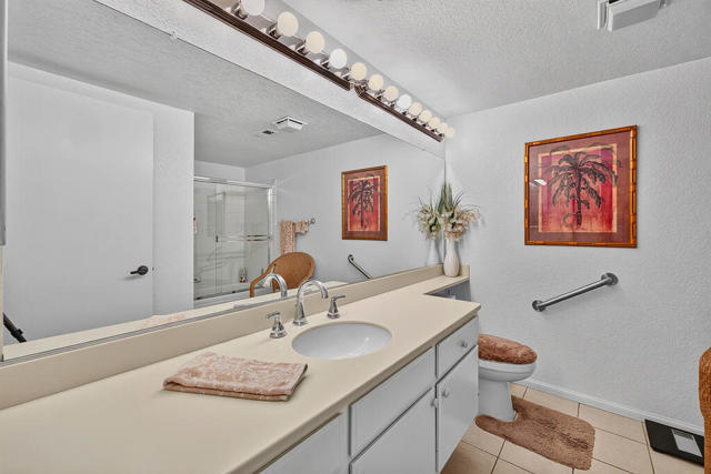41365 Woodhaven Drive W, Palm Desert, CA 92211