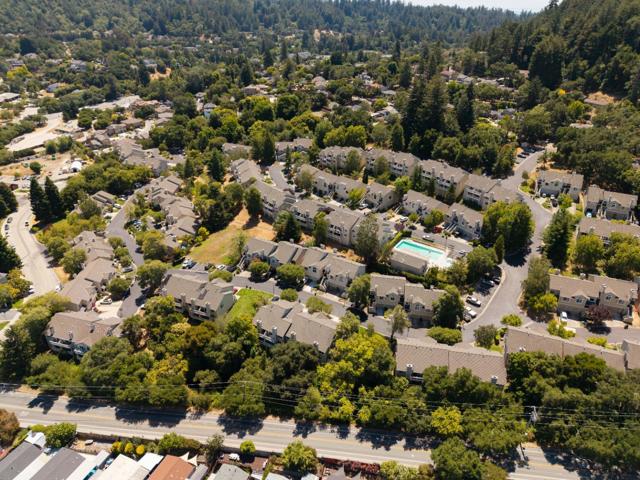 42 Arabian Way, Scotts Valley CA: https://media.crmls.org/mediaz/838ffa57-ba34-4631-b993-71697e641bea.jpg