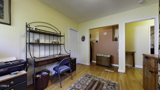 405 Mission Road, Glendale CA: https://media.crmls.org/mediaz/838ffbd5-eb2b-4279-b6fb-c5bf4e5e3fcc.jpg