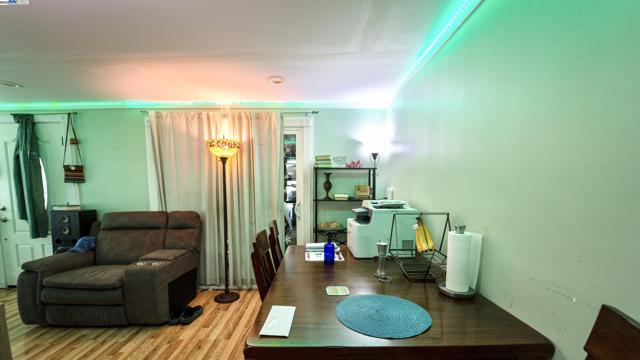 Image 6 of 13 For 1542 Balein Ct