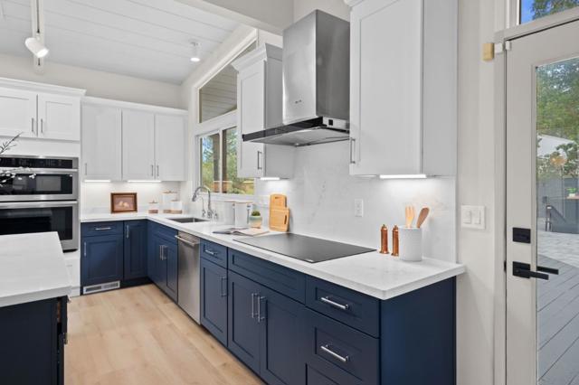 Image 10 of 35 For 2987 Alexis Drive