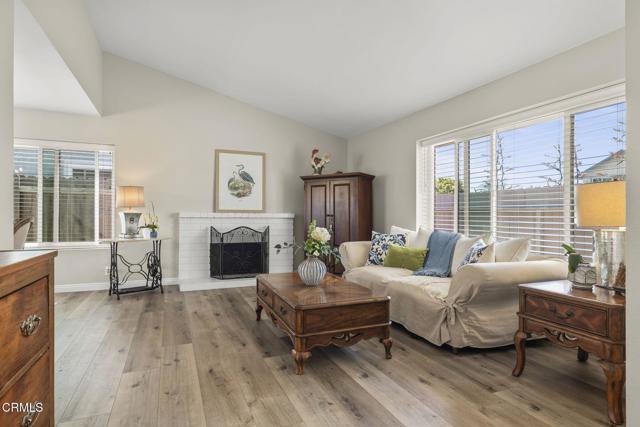 3051 Ketch Place, Oxnard CA: https://media.crmls.org/mediaz/8392b12d-6369-4f8c-bd24-ed1c15ab8ef6.jpg